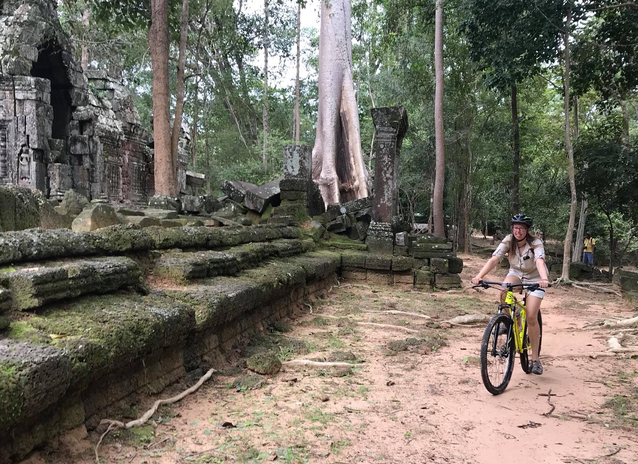 Siem Reap Biking and Trekking Holiday 6 Days